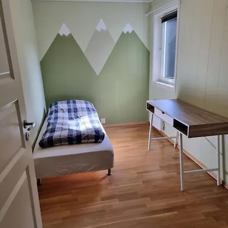 Koselig Med Terrasse Ons Apartmán *